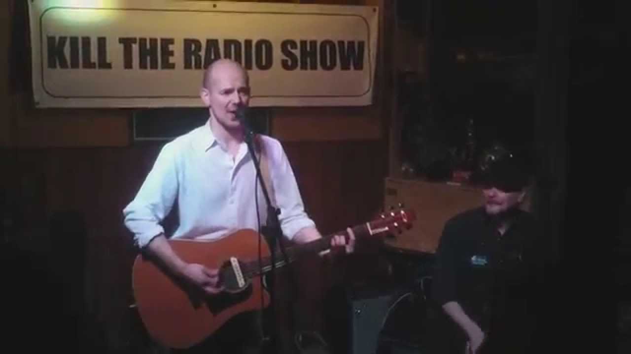 Patrick Rapp- Shout- Tears for Fears- Live @ Kill the Radio Show, Fitzgerald&acute;s, Mannheim, Germany