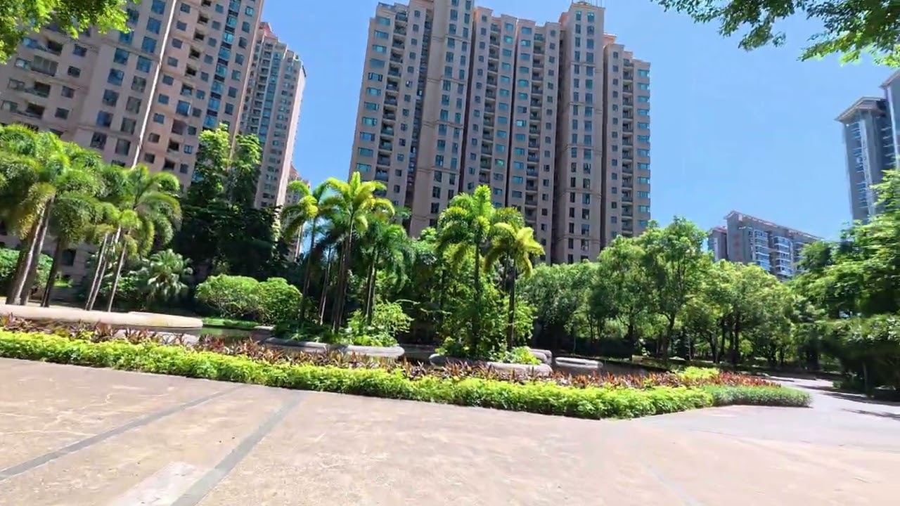 Walking Through a Zhuhai apartment complex | Life Inside a Typical Chinese Community