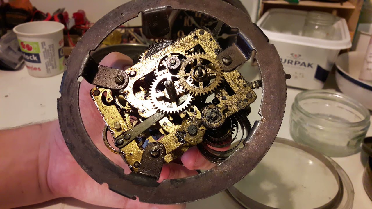 Veglia Alarm Clock disassembly (pt1) Fake Westclox Big Ben?
