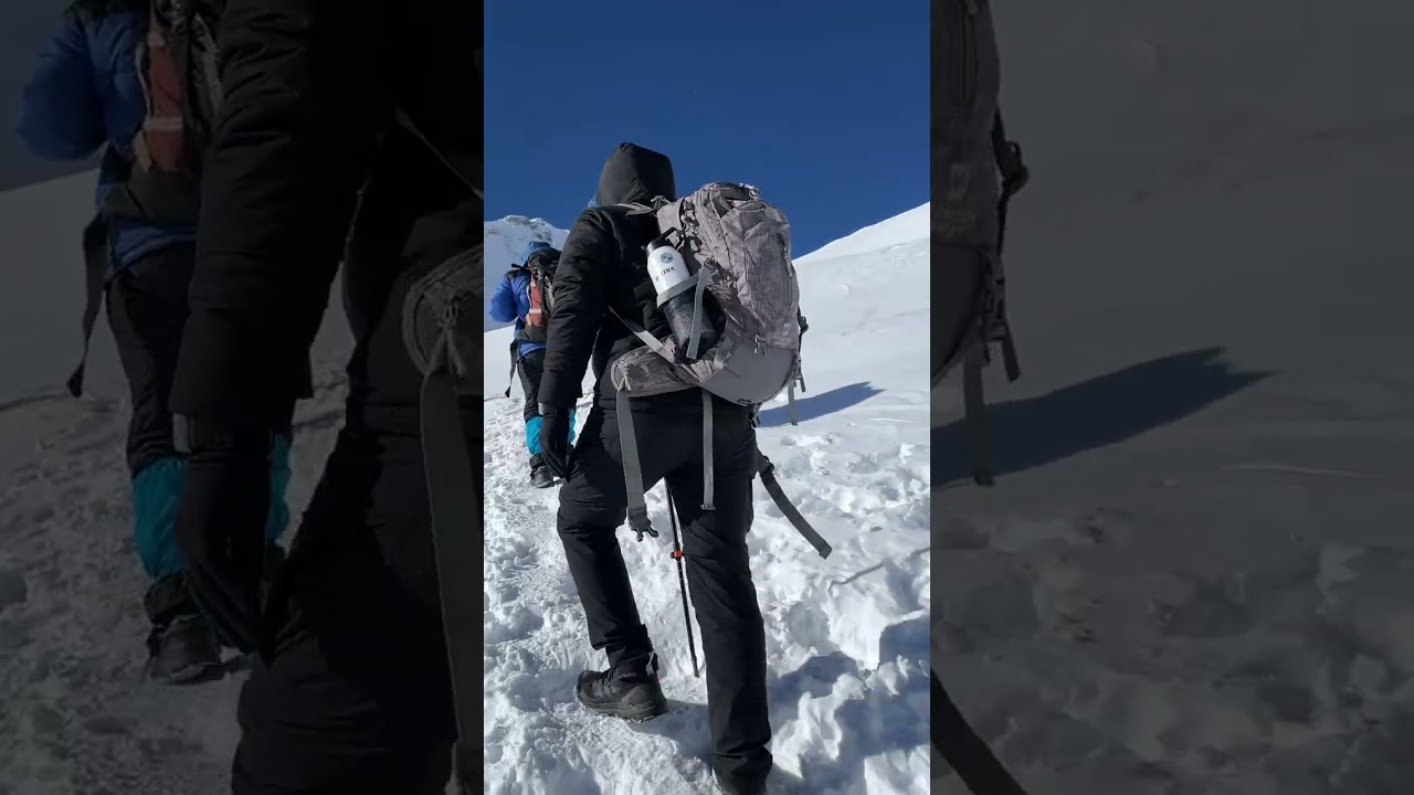 Manaslu circuit trek larke pass 5106m