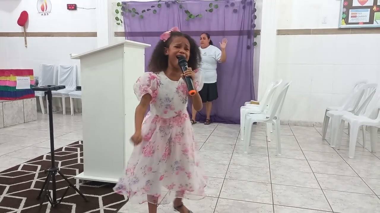 Deus usando a criança Aghata Sophia tremendamente! Veja 😱😱😍