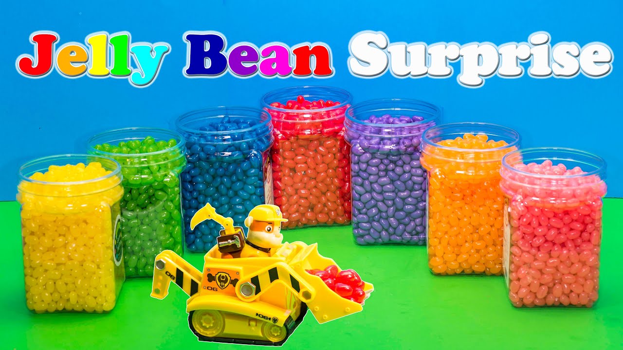 The Assistant Opens Funny Jelly Bean Surprise with  Paw Patrol
