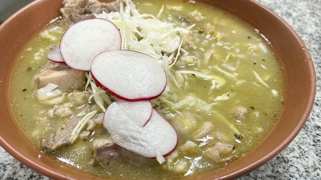 POZOLE BLANCO DE CERDO | ALE DE NAVA