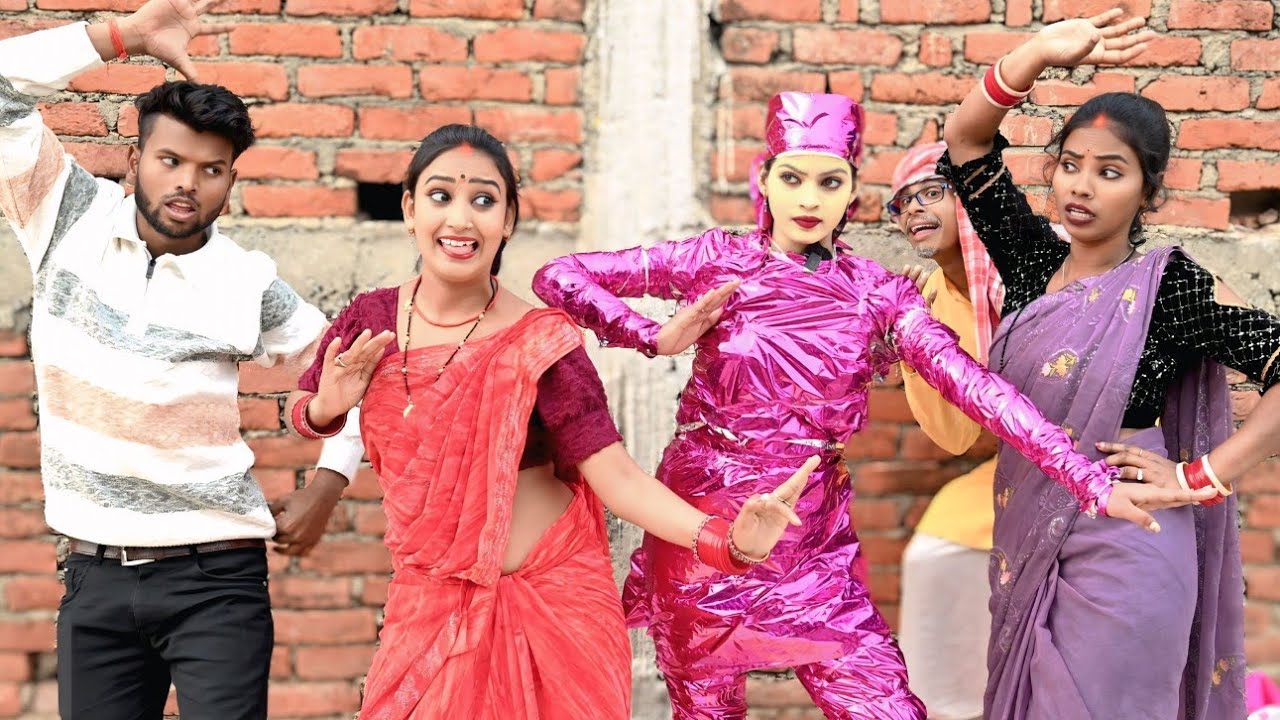 देखिए पगली डांस सीखने के लिए रोबोट लेकर आई pagli ke comedy video//