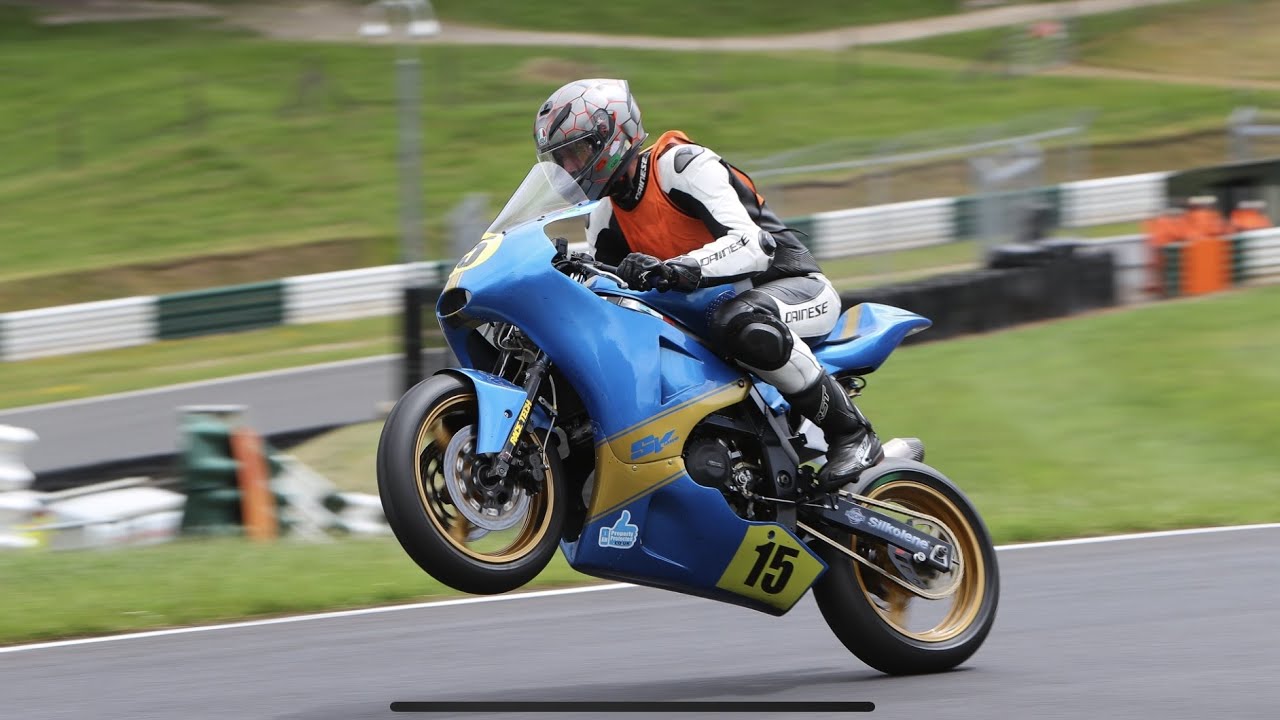 Brands hatch Trackday 17-07-23 Onboard Sv650 Minitwin Advanced group