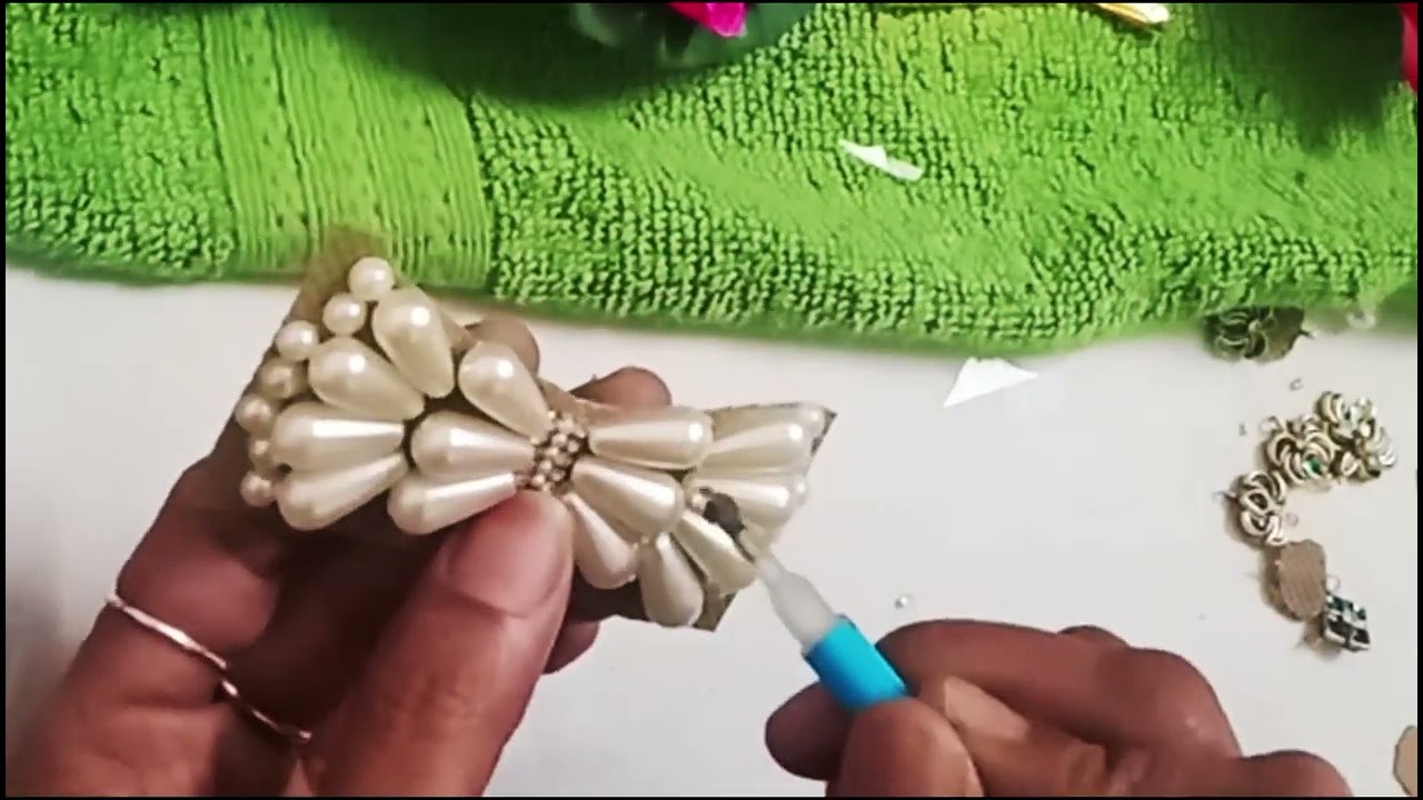 How to make a unique center clip# pearl beads hair clip #DIY#Tutorial#trending