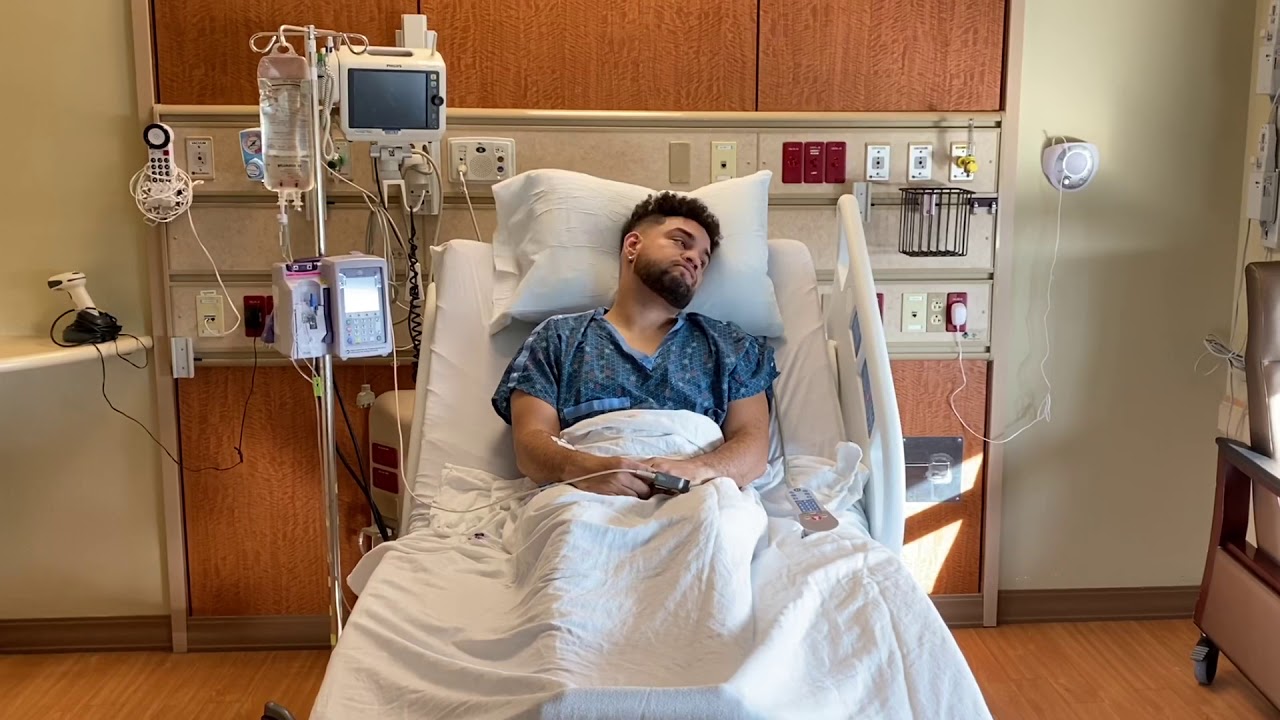 When Hispanic Families visit you at the Hospital. 😂 #TeamLeJuan