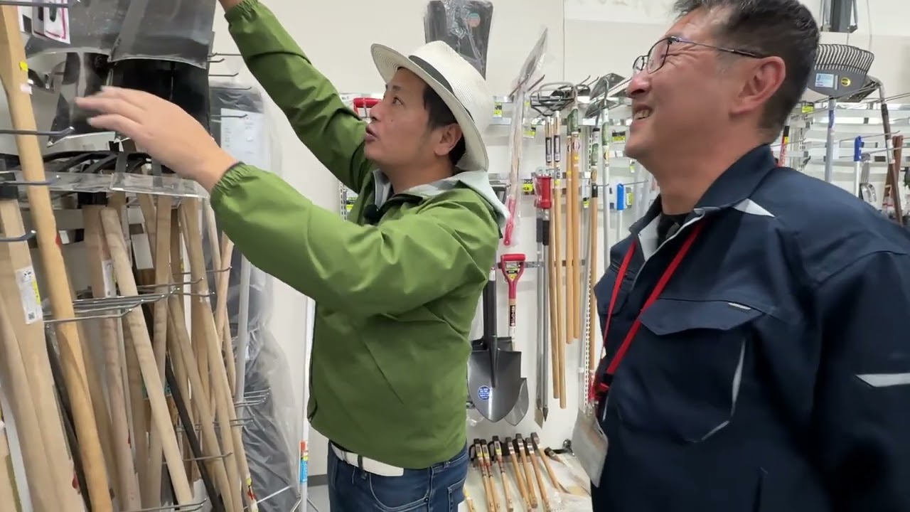 こりゃ草取りが簡単！！すごい農具があるもんじゃあ！！！