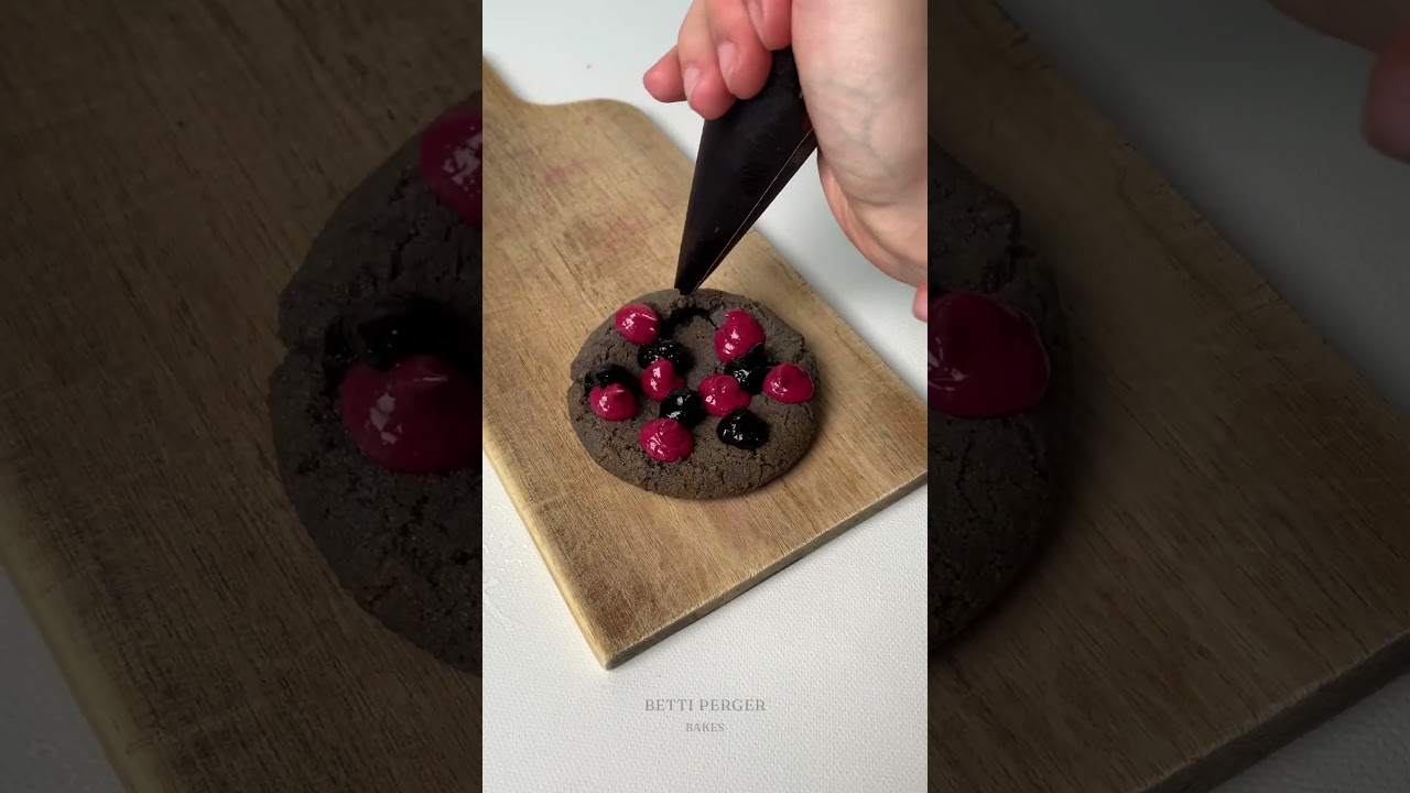Blueberry 🫐  cookie assembly tutorial