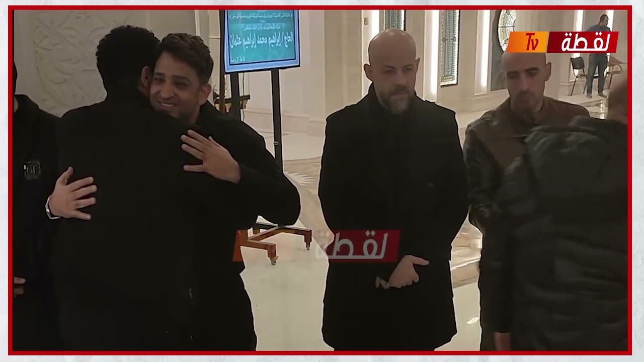 رد فعل نجوم الموسيقي و الغناء مع مصطفي شوبير في عزاء والد الملحن احمد ابراهيم