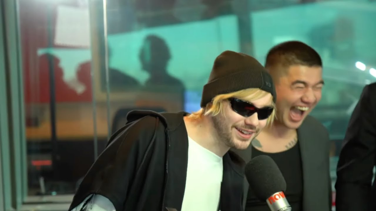 5 Seconds Of Summer » michael and calum making each other laugh