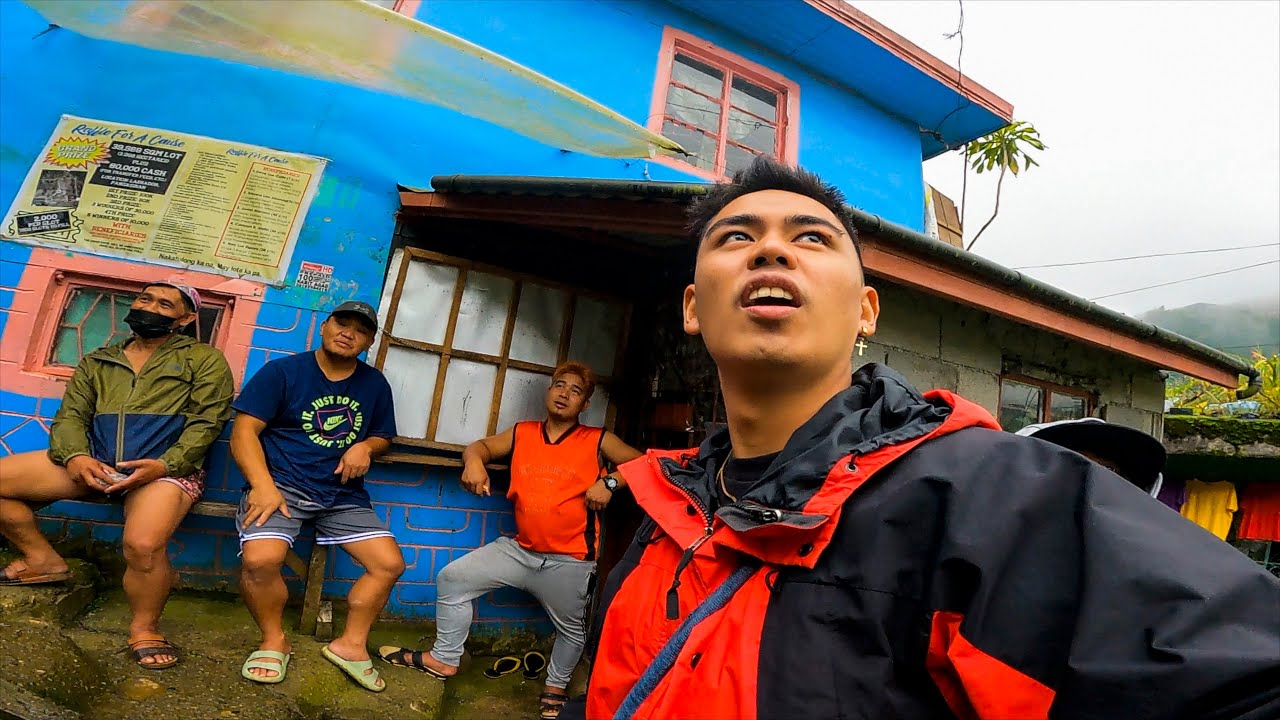 $0.20 Jeepney Ride in Baguio Philippines- What is it like?!🇵🇭