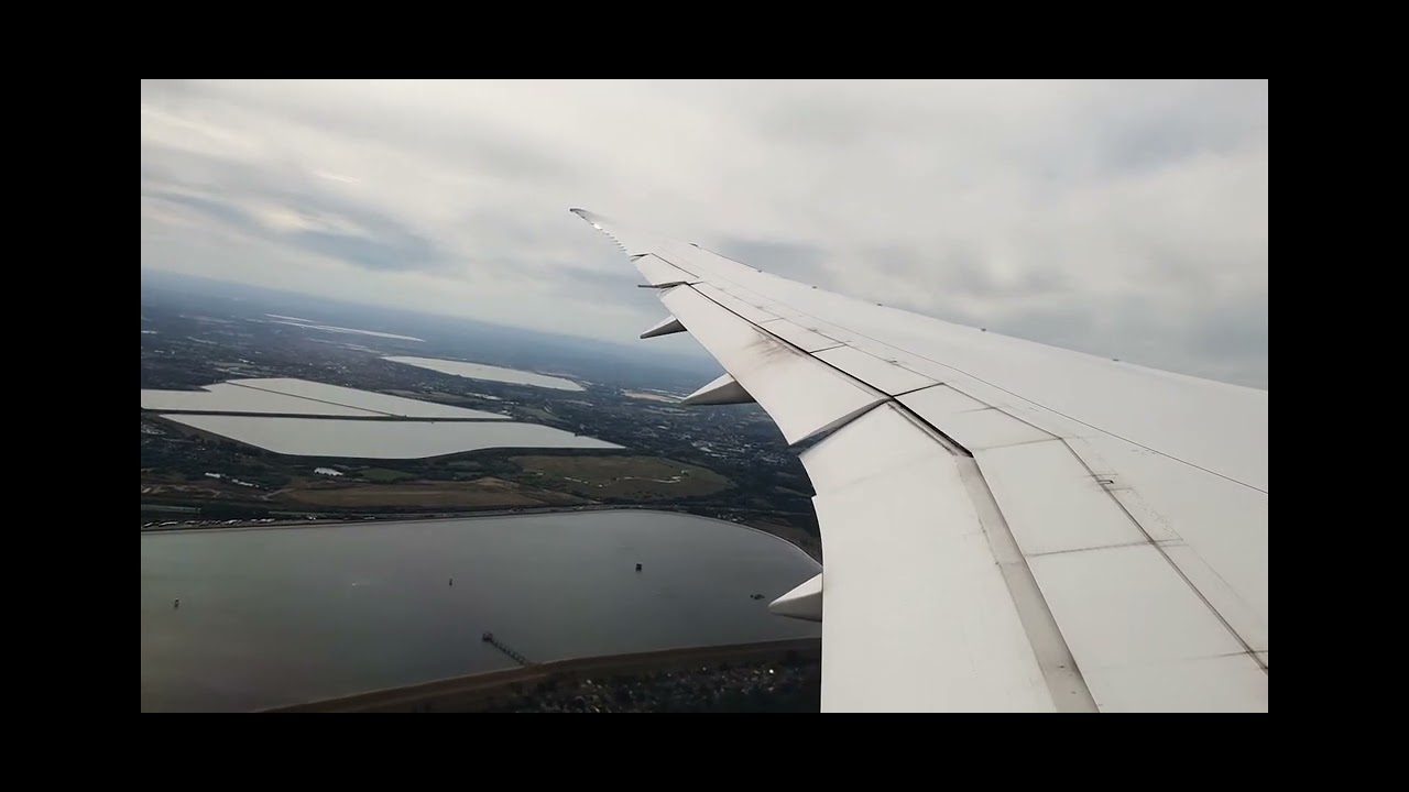 Left Wing view Takeoff BA British Airways B787 8 Dreamliner 