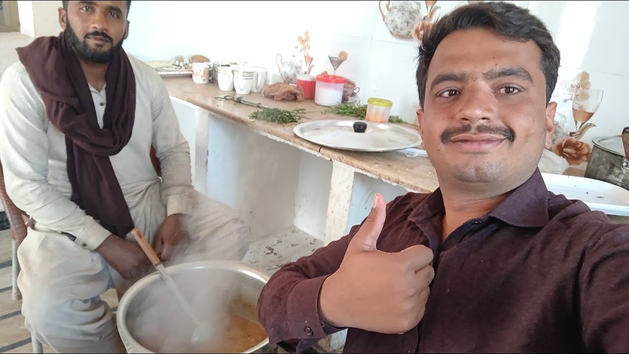 دیسی مرغی کی کڑھائی بنائی ملک صاحب کے مہمانوں کے لئے