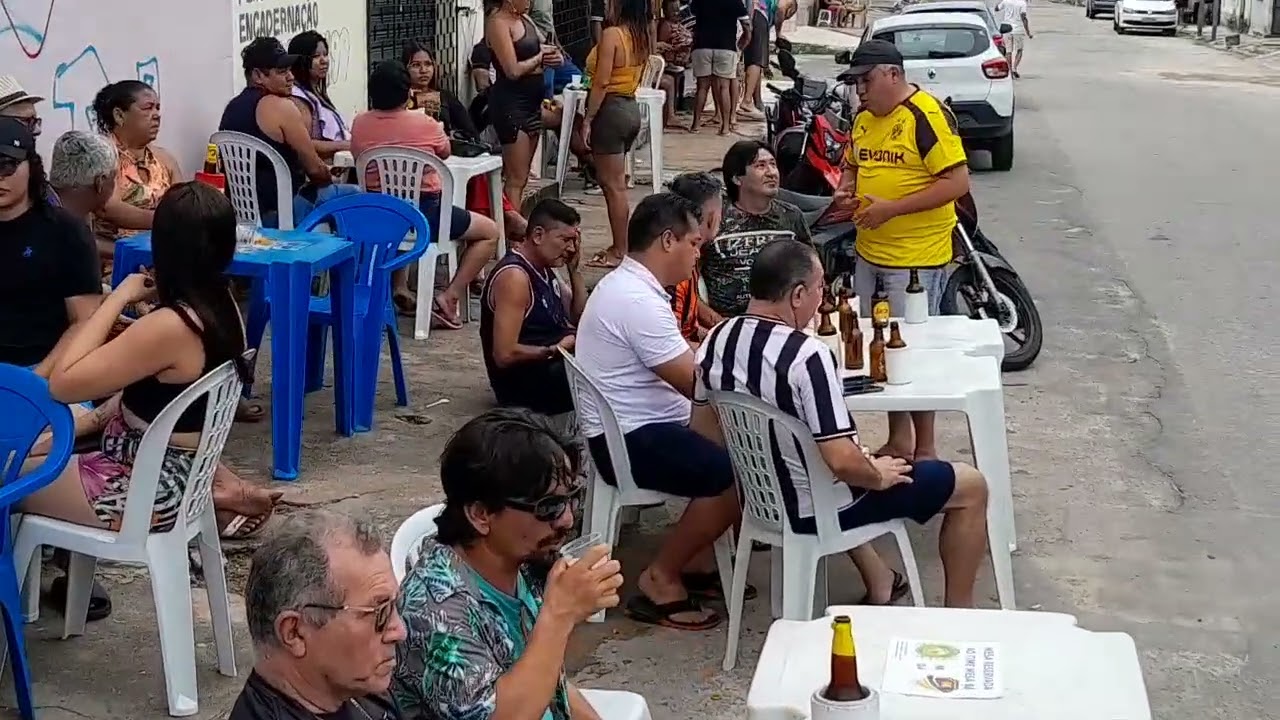 Esse cara é sucesso mesmo hein 