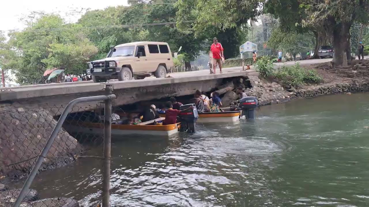 Bridge Over Troubled Waters 