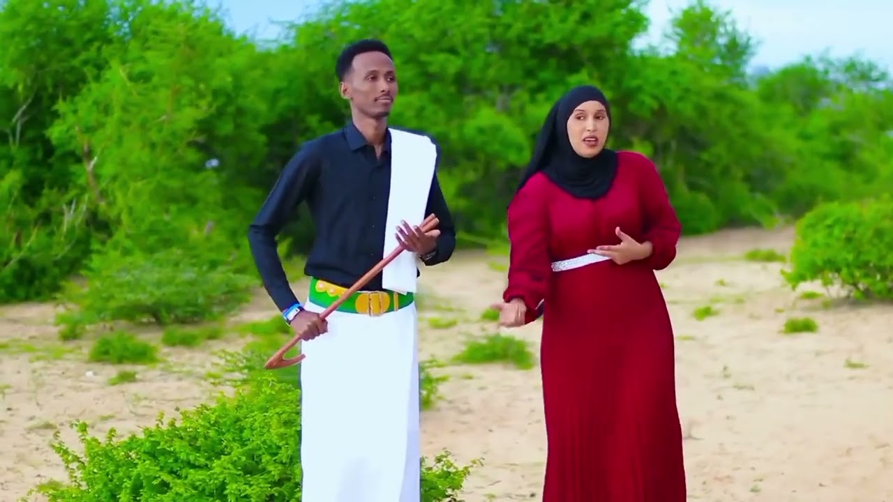 Abwaan cabdi baag iyo muno bilan dhaanto bilaa music ah 