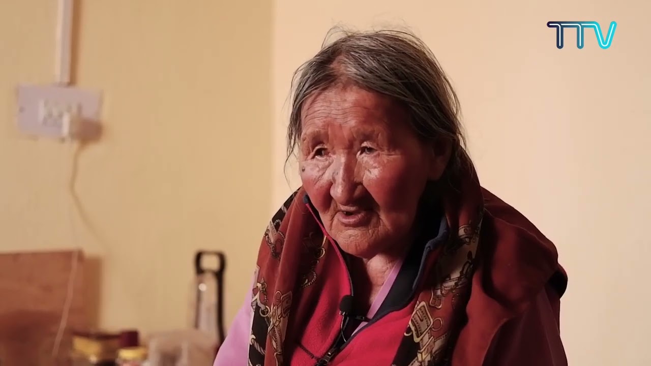 བོད་མི་བཙན་བྱོལ་དུ་འབྱོར་བའི་ལོ་རྒྱུས་ཀྱི་མྱོང་བ་ཕྱིར་དྲན། Tibetans Remembering Journey into Exile