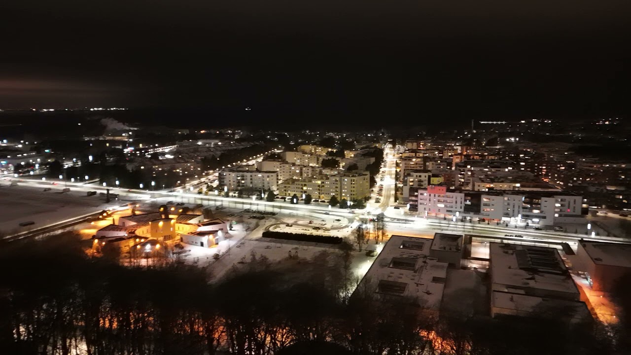 Viimsi at night