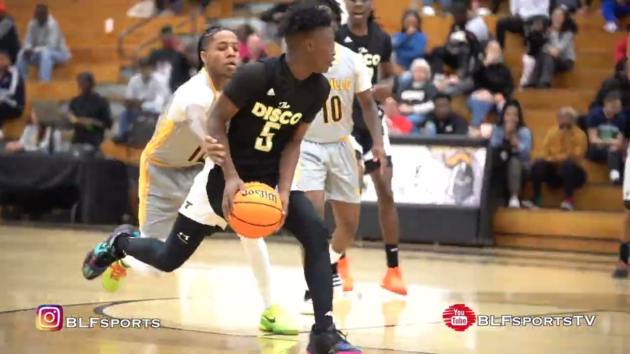 Central Gwinnett (gray) vs Discovery (white)