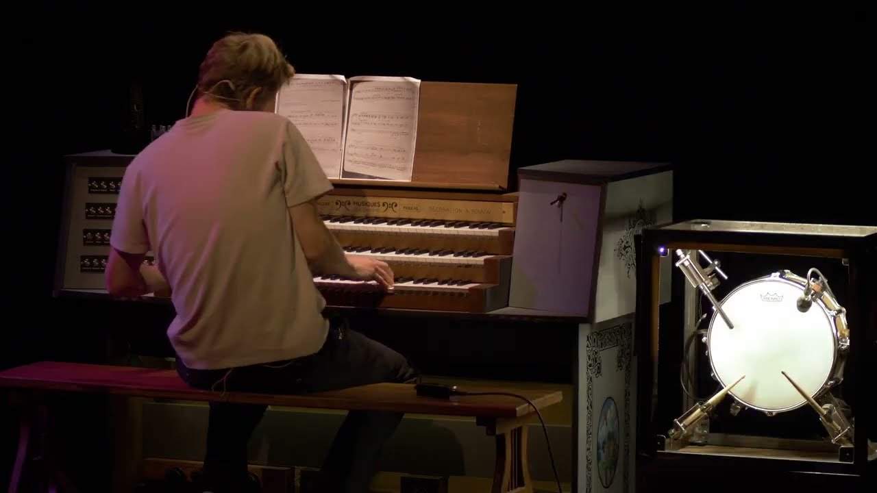 [teaser] CTRL+HEART+BEAT • Conférence-concert sur l'histoires machines musicales