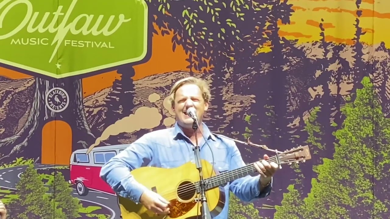 Sturgill Simpson “I Don’t Mind”  9/17/21 Virginia Beach