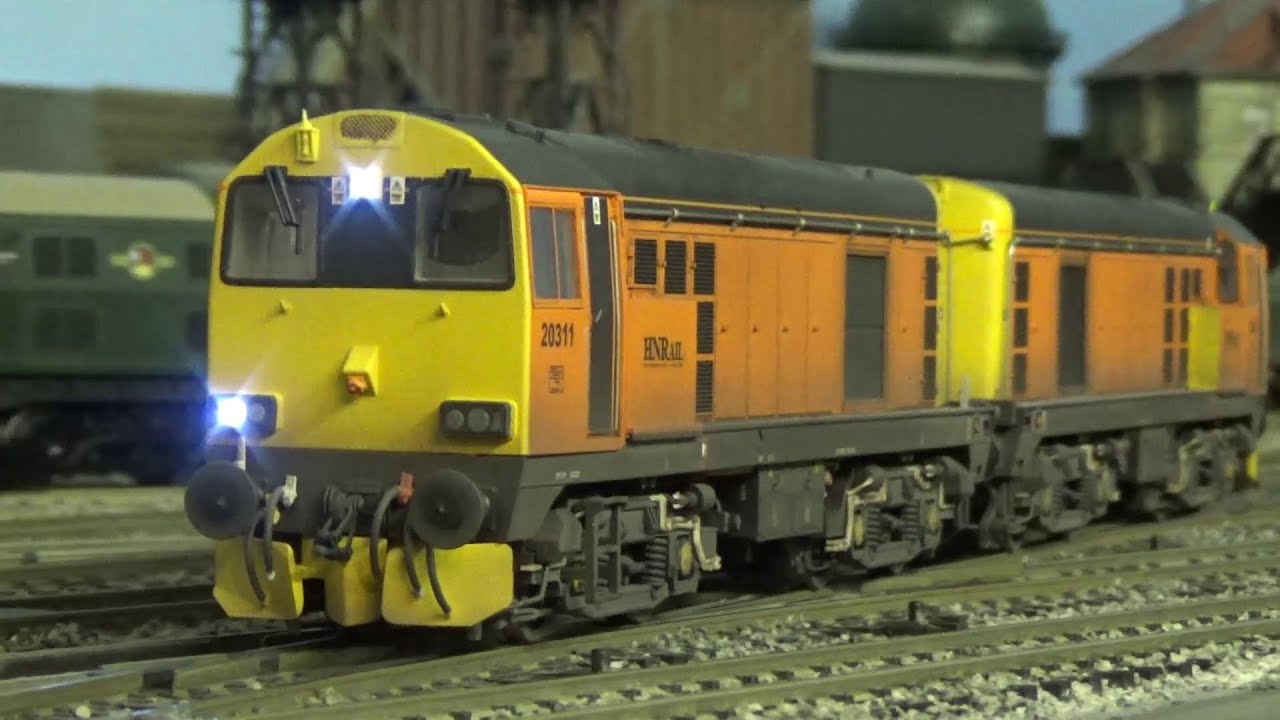 BACHMANN CLASS 20 3 ON WEEDKILLER TRAIN SOUND