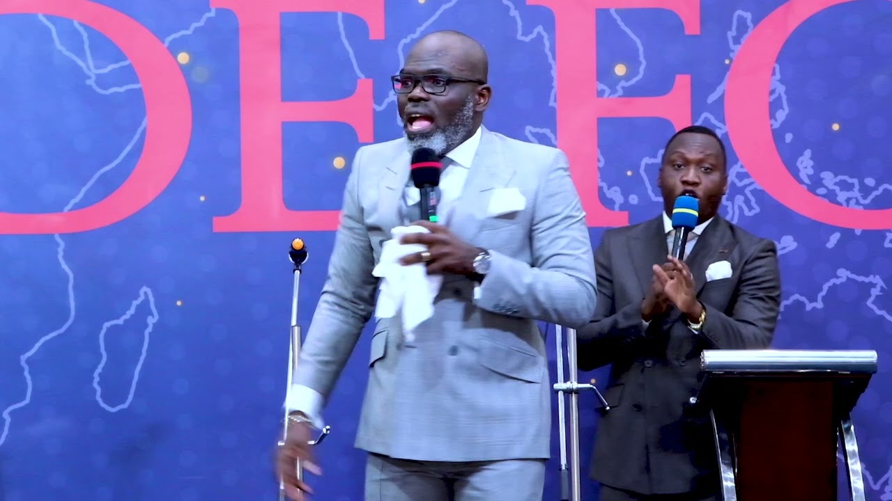 PROPHETE NGAWALA FRANCIS : TON ETOILE TON CHALLENGE