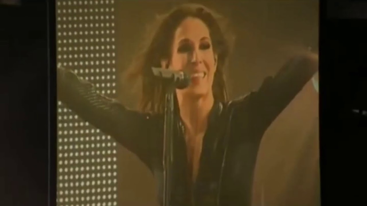 Malú tour caos Barcelona 23 de diciembre de 2016 completo