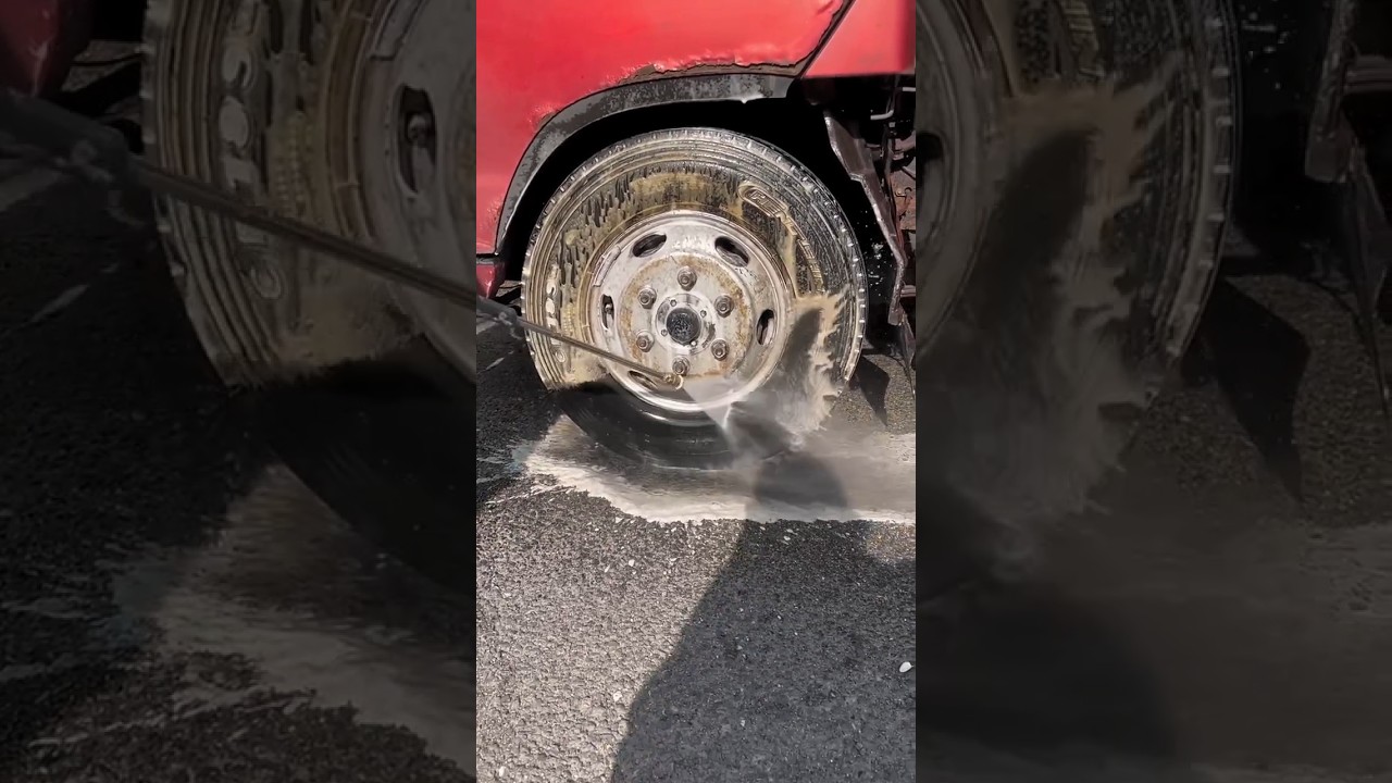 Truck wheel detailing ASMR #asmrcleaning #satisfying  #satisfyingvideos