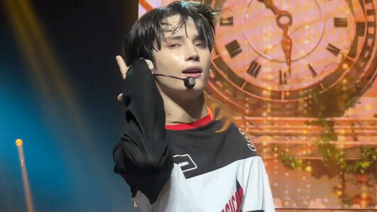 HUENINGKAI Run Away+Solo Dance FanCam - 230510 TXT ACT: SWEET MIRAGE TOUR LIVE@New York