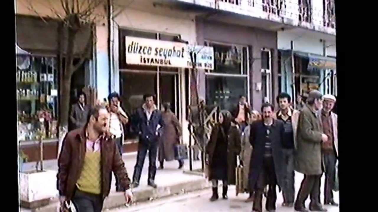 SAKARYA / HENDEK ŞEHRİNİN 1985 ŞUBATINA AİT ESKİ GÖRÜNTÜLERİNİN GENİŞ ÖZETİ