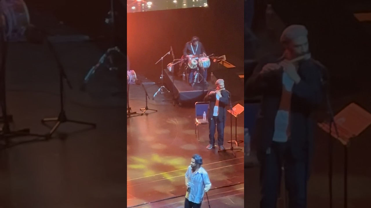 Sochta Hoon | Atif Aslam live at Arie Crown Theater | Chicago | 2023 #pakistanisinger#atifaslam