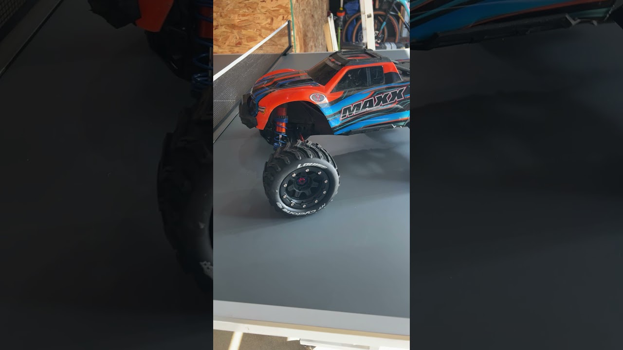 traxxas maxx v1 brand new louise mt cyclone wheels 17mm 1/10