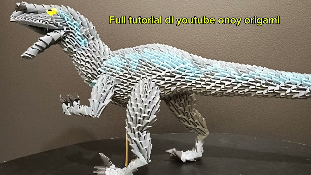 Make your own blue Velociraptor dinosaur - 3d origami 