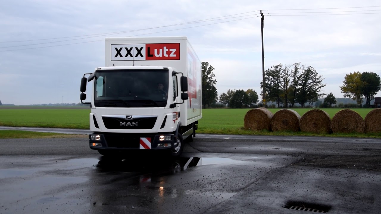 Zabudowa kontenerowa na podwoziu Mana BLYSS