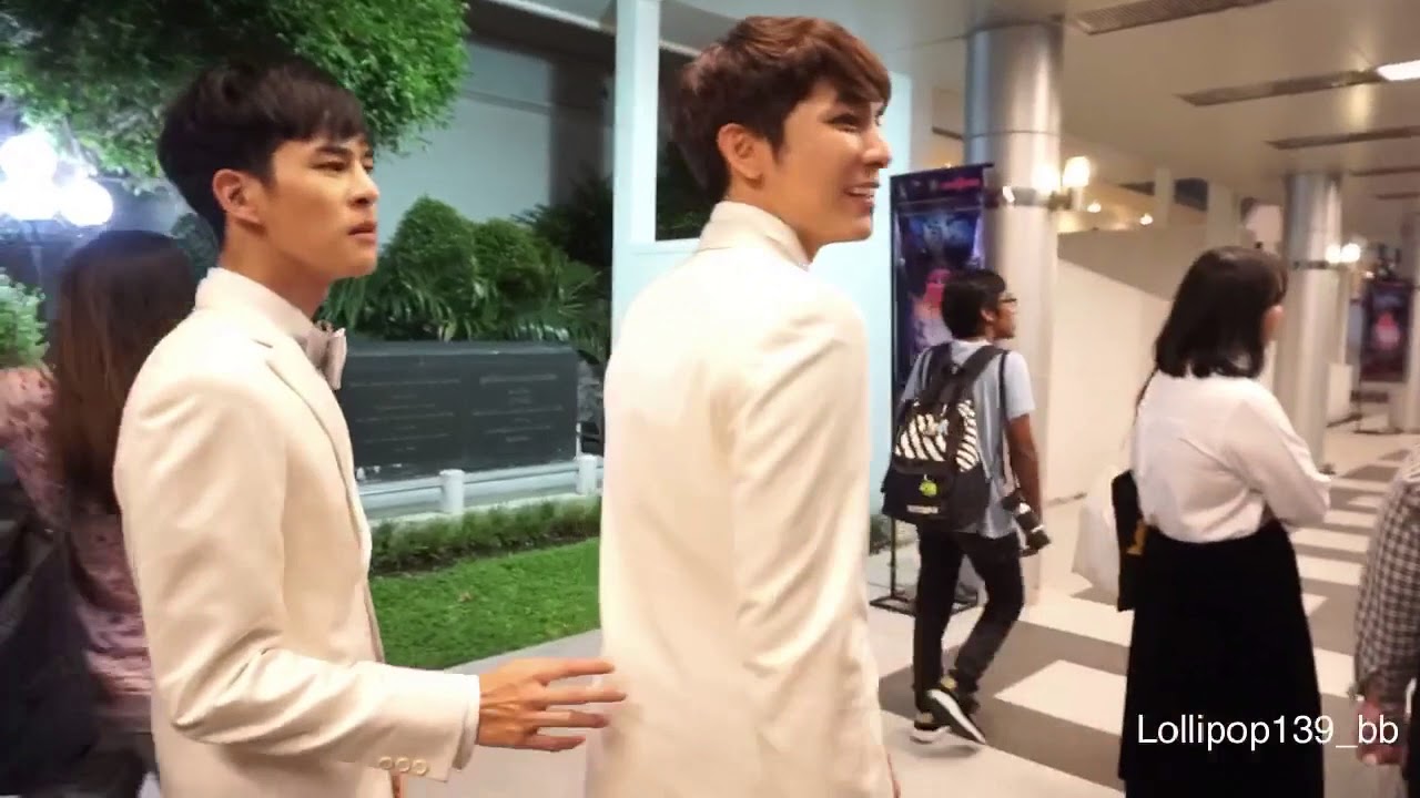 MewArt  เดินตามกันไปเรื่อยๆ เหนื่อยก็พัก