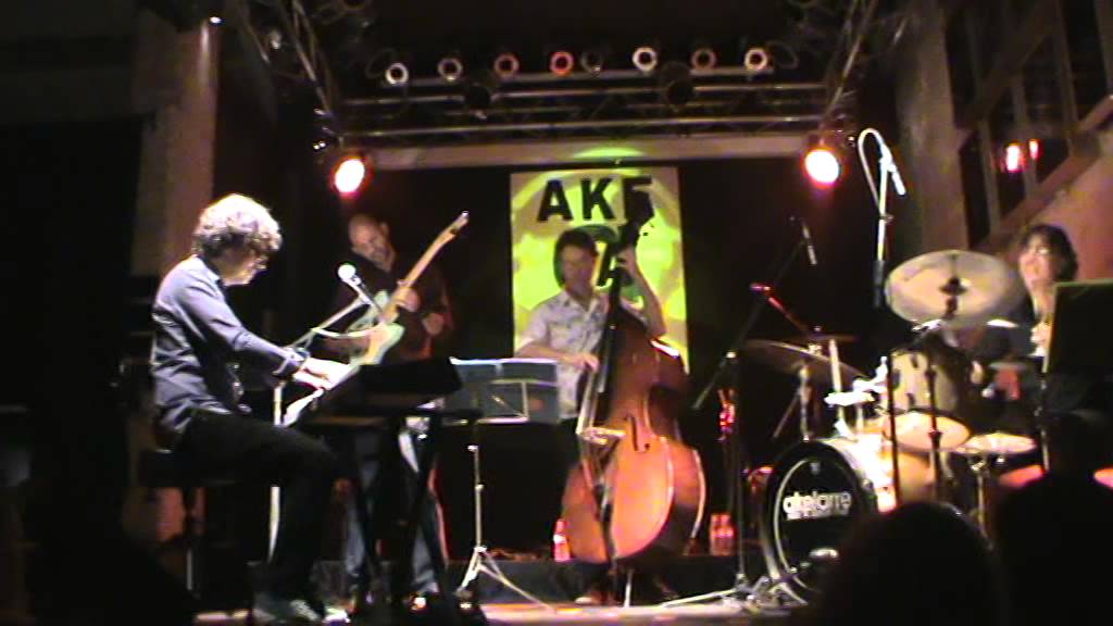 Jazznesis amb col.laboració d'Icar Toset - Sala Akelarre 2014