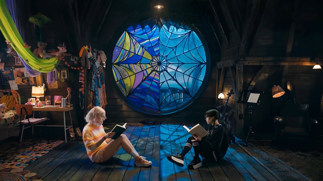 ⛤ Reading at Nevermore Academy 💀 Rain Ambience & Soft Mysterious Music 🕸️  Wednesday & Enid Bedroom