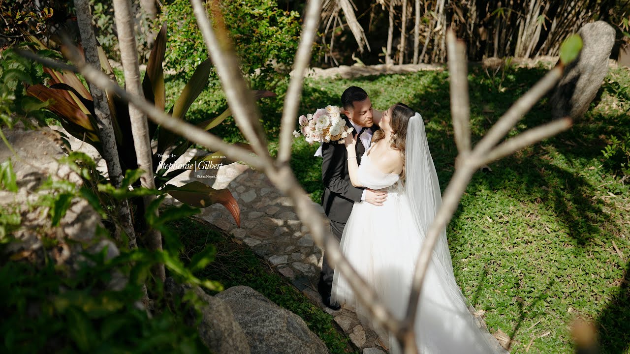 Stephanie & Gilbert :: Full wedding day at Teitiare Estate, Nayarit.