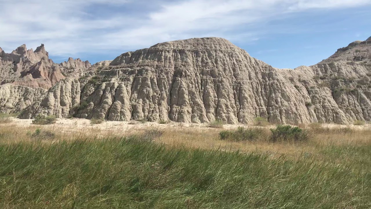 Badlands South Dakota Approaching Deer Haven