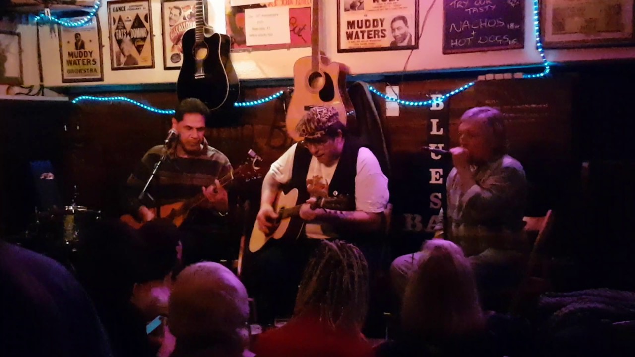 Acoustic Blues Jam: Got my Mojo Working - Ain't Nothing But, London, December 2016