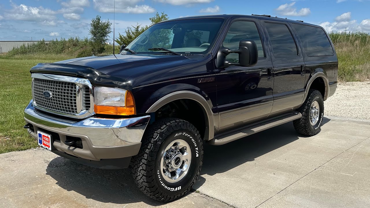 52,000 Mile 2000 Ford Excursion Limited 7.3L Powerstroke 4x4 Test Drive and Walk Around