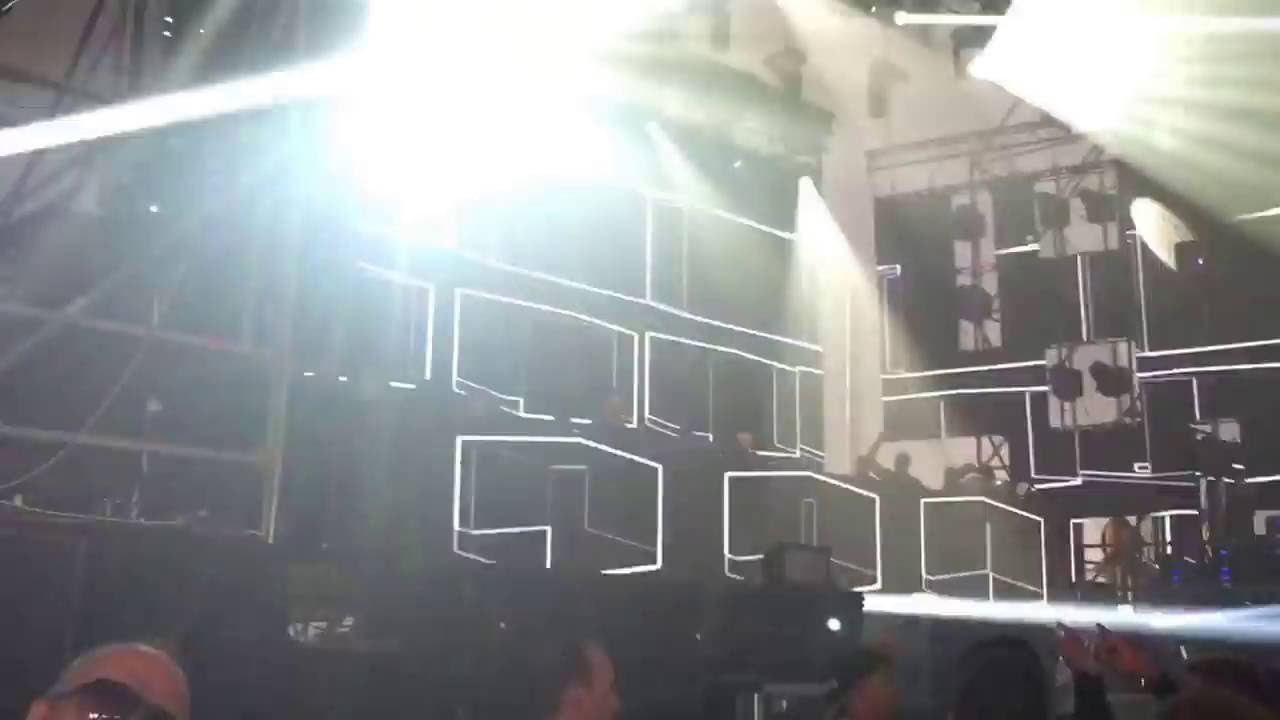 Balaton Sound '16.07.09. - Techno area - This is Mr. MATADOR - az uccs&oacute; 4 perc, ahhhhh