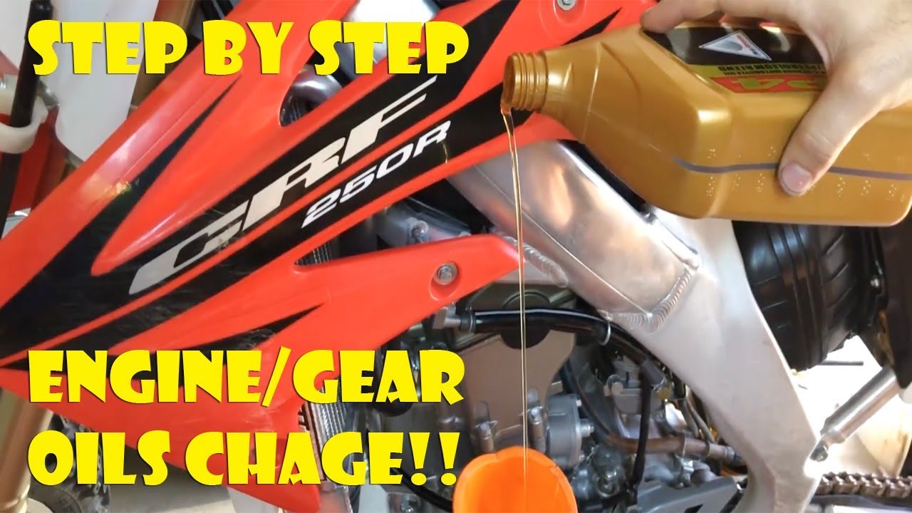 Honda CRF250r Замена масла в двигателе и трансмиссии