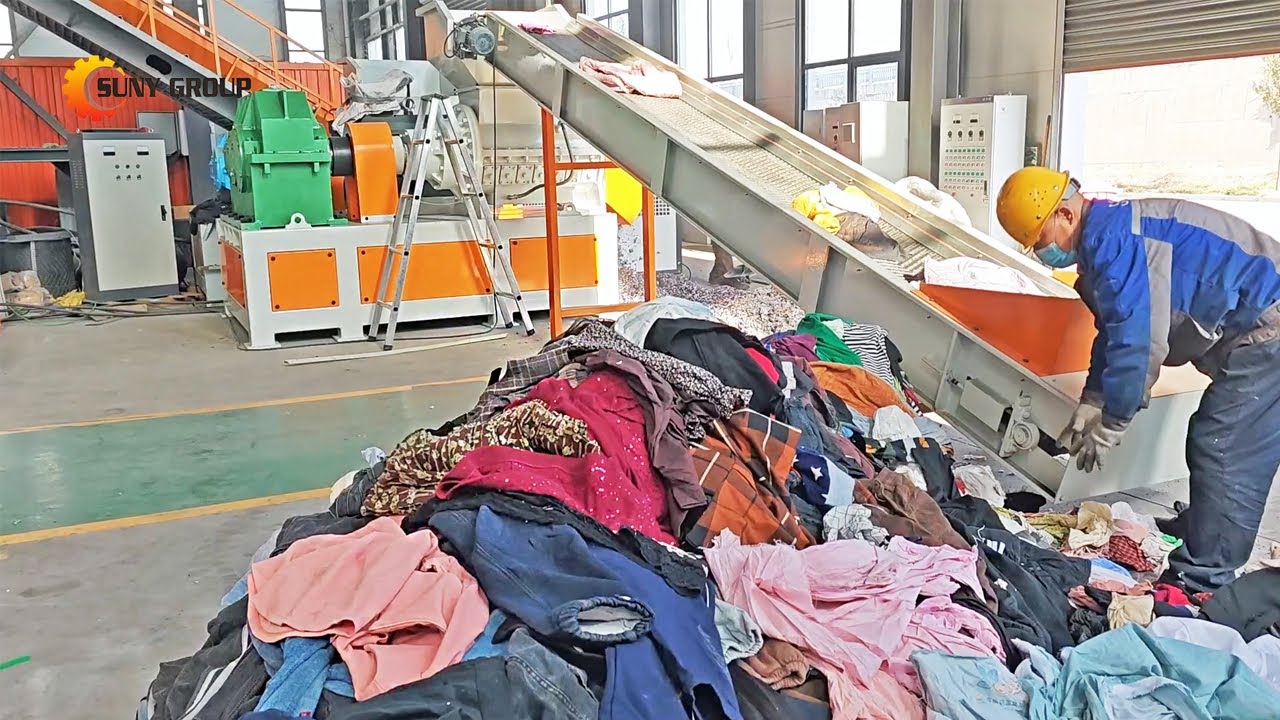 How to Shred Old Clothes Efficiently | Spiral Shredder for Textile Waste