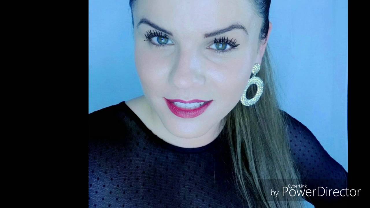 Pinar ergin - sen allahin bir Lutfusun, aldirma deli gönlüm , didim-liman bar sahnesi