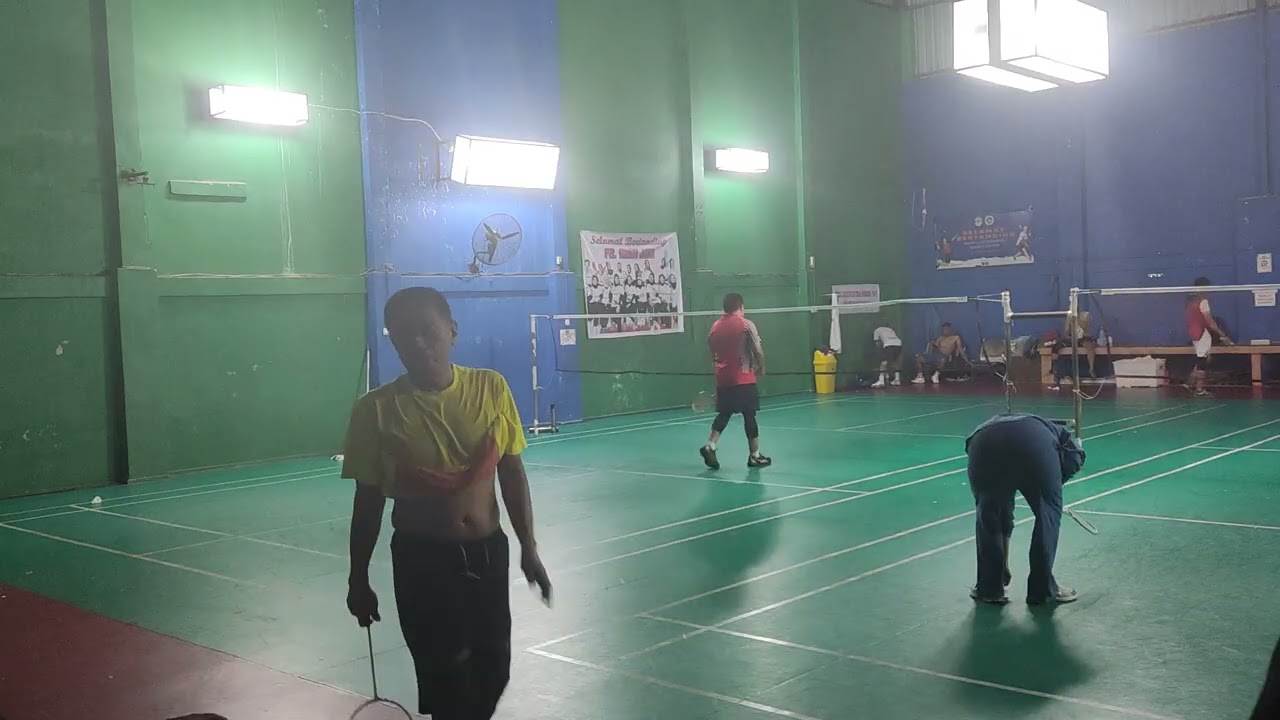 PB Bersama - Rajan/Wahyudi VS Hilman/Mas