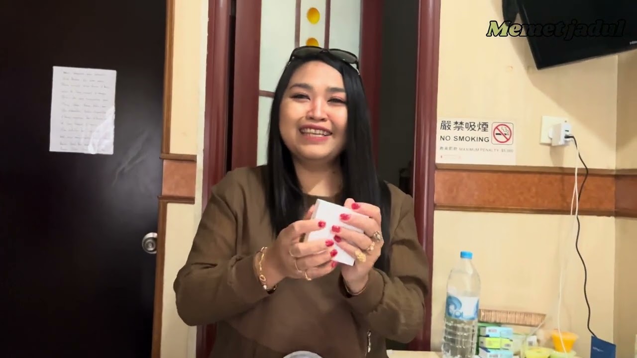 Liburan ke hongkong kasih suprise hadiah