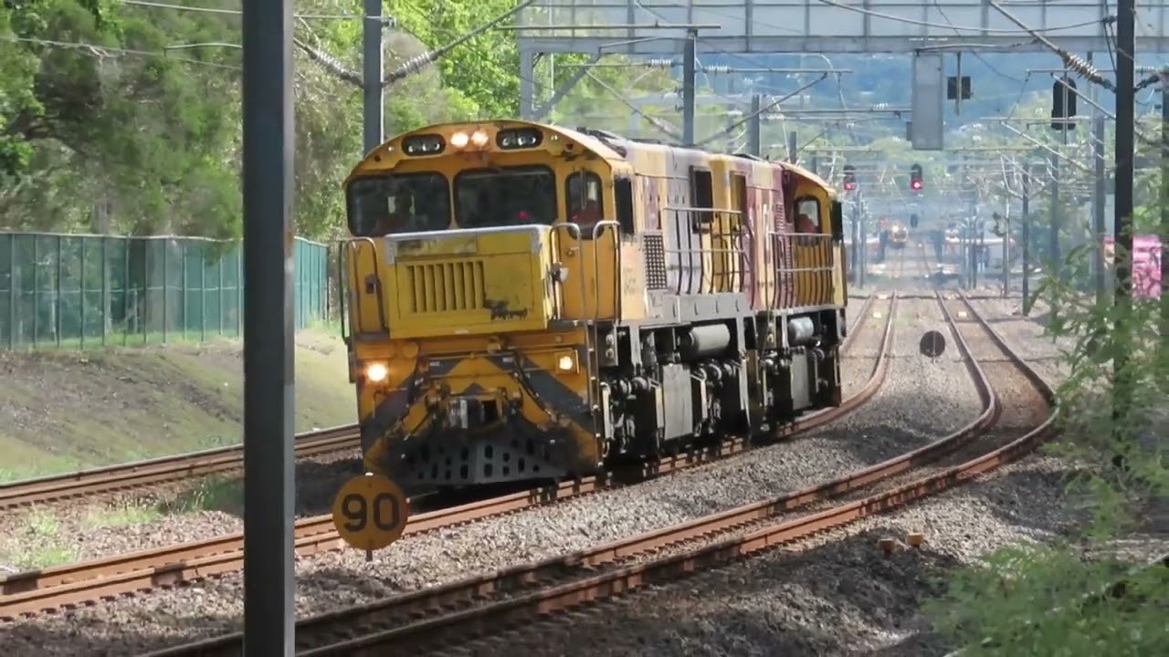 Queensland rail Busy Morning at Corinda and Sherwood  2nd April 2024